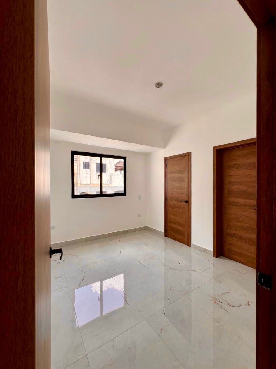 Torre Naco - habitacion con closets real